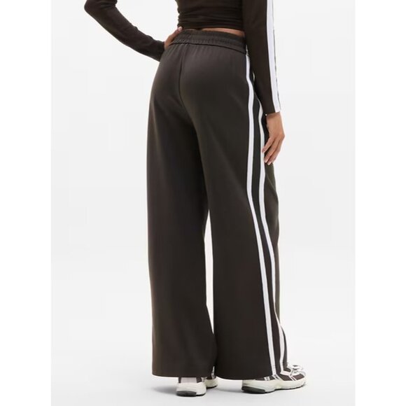 Athleta M Tempo Mid Rise Wide Leg Track Pants Truffle White Stripes - Picture 3 of 6